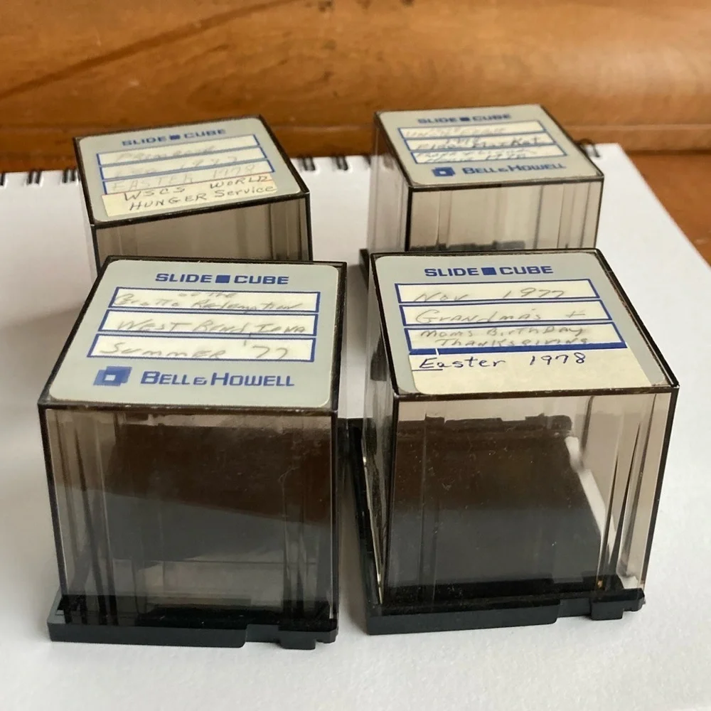 Slide photo storage holder box Bell & Howell